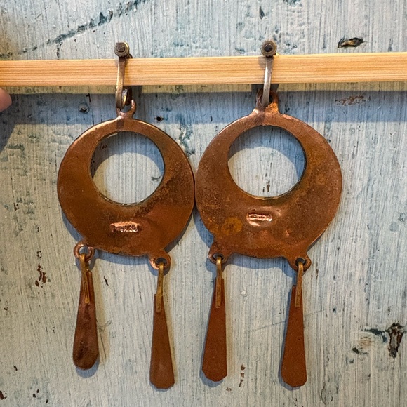From Mexico, early 1950’s, Vintage Red & Gold Dangle Earrings - Picture 4 of 13